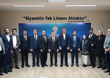 Büyükşehir’deki tutarsız yönetim Bursa’ya zaman kaybettiriyor