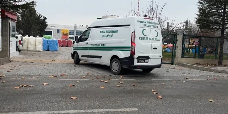 Konya’da forkliftin altında kalan kişi öldü