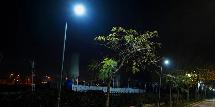 UEDAŞ, sokak lambalarında led dönüşüm sürecini başlattı