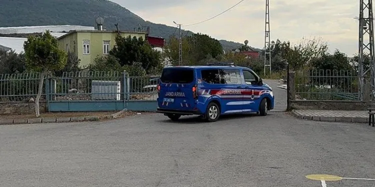 Okul müdürünü vuran çocuğun babası da gözaltına alındı