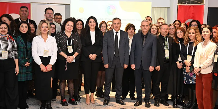 Mesleki eğitimde özel eğitime yönelik eğitici eğitimi