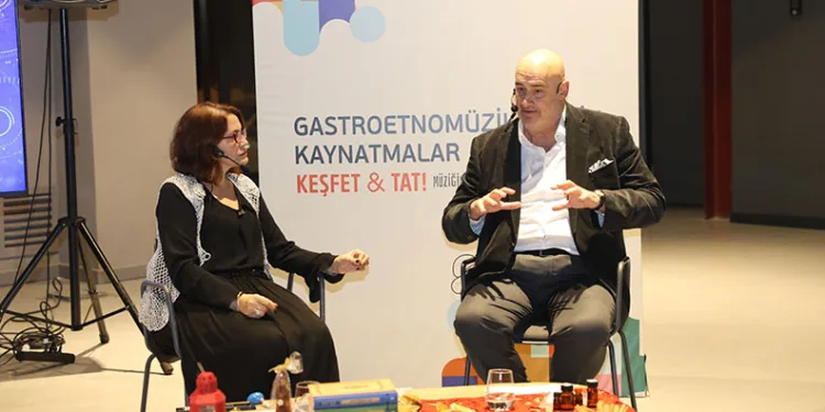 Nilüfer’de yeni yılın kokusu, lezzeti ve müziği konuşuldu