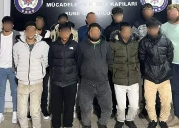 Düzensiz göçmenlere şafak operasyonu