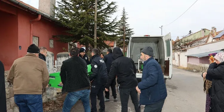 Sobadan çıkan yangında 84 yaşındaki kadın hayatını kaybetti