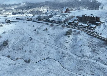 Uludağ’da kar kalınlığı 10 santimetreye yaklaştı