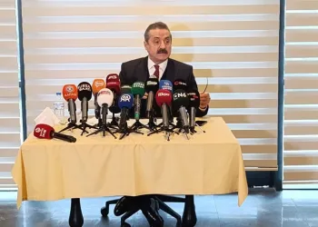 Faruk Çelik: “Bu başarı şehrin birlik olmasıyla geldi”