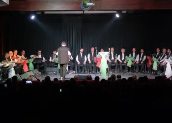 Tasavvuf Korosunun Üç Aylar Konseri Gönülleri Mest Etti