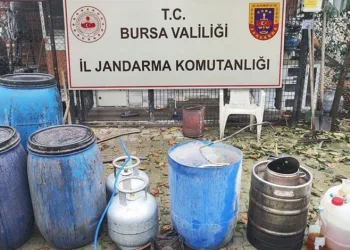 Bursa’da jandarmadan yılbaşı öncesi kaçak içkiye darbe