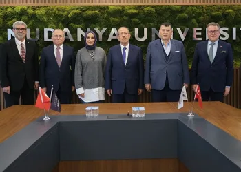 Dr. Özkul’dan Mudanya Üniversitesi’nde ‘hayat’ dersi