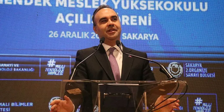 “Askeri insansız hava aracı üretiminde dünya lideri olduk”
