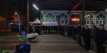 İnegöl Belediyesi’nden Regaip Kandilinde Helva İkramı