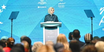 “Kadınlarımız kalkınmanın asli faktörüdür”