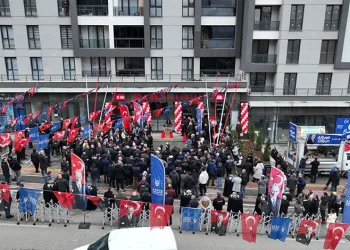 Bursa’da dayanışmanın sofrası büyüyor