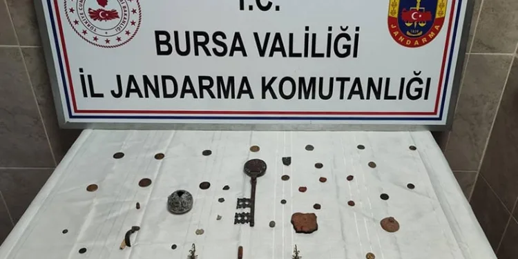 “Anadolu Mirası Operasyonu”: 42 tarihi eser ele geçirildi
