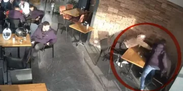 Samsun’da iki kişiyi bıçaklayan 16 yaşındaki çocuk yakalandı