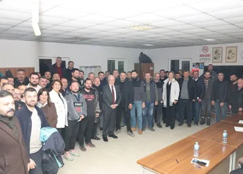 Şadi Özdemir’den karla mücadele ekiplerine teşekkür