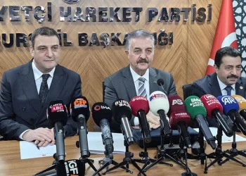 İsmet Büyükataman’dan gündeme dair sert mesajlar