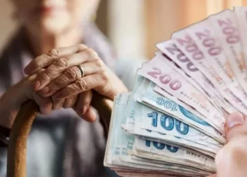 Memur ve emeklilerin zam oranı belli oldu!