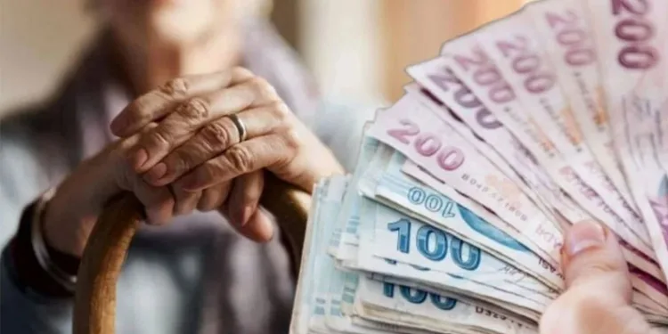 Memur ve emeklilerin zam oranı belli oldu!