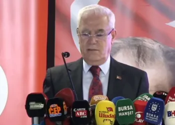 Çaldıran’da 1 kilo 978 gram kubar esrar ele geçirildi