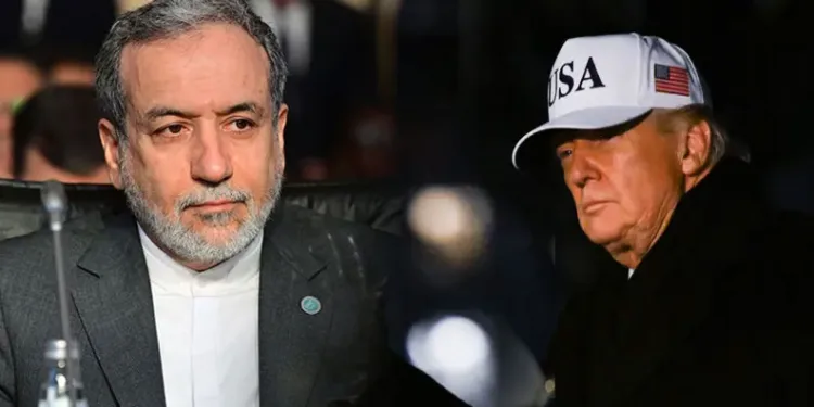 EHLİYETSİZ SÜRÜCÜ KALDIRIMA ÇARPIP KAÇTI AMA POLİS YAKALADI