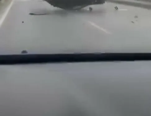 Malatya’da 2 bin rakımda dam üstlerinde kar mesaisi