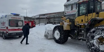 Antalya’da gümrük kaçağı güneş gözlüğü ve saat ele geçirildi