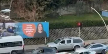 Kocaeli’de ev yangını