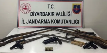 Kocaeli’de ev yangını