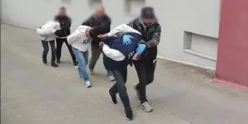 Kocaeli’de ev yangını