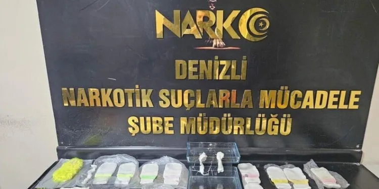 Dumandan zehirlenen 6 günlük buzağıya bagajda acil müdahale