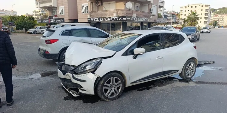 Dumandan zehirlenen 6 günlük buzağıya bagajda acil müdahale