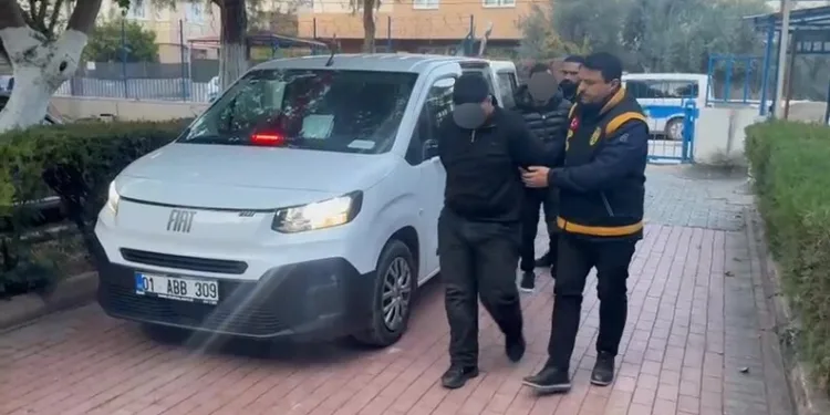 Dumandan zehirlenen 6 günlük buzağıya bagajda acil müdahale