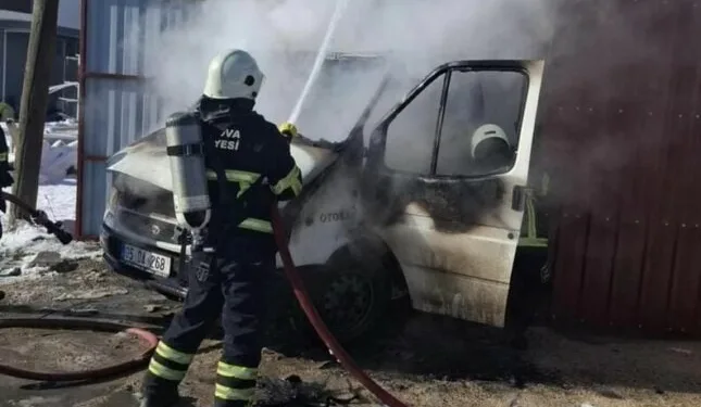 Fatih’te önce iş yerlerine ateş açtılar sonra polise silah doğrulttular