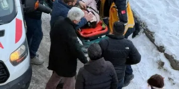 Fatih’te önce iş yerlerine ateş açtılar sonra polise silah doğrulttular