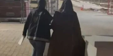 Fatih’te önce iş yerlerine ateş açtılar sonra polise silah doğrulttular