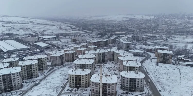Elazığ’a bilek güreşinde 3 madalya