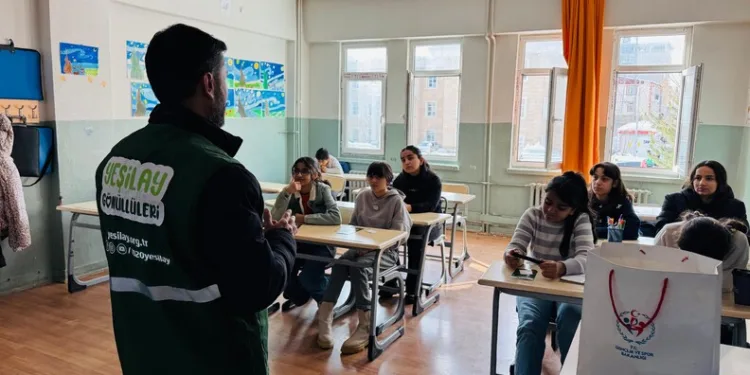 Elazığ’a bilek güreşinde 3 madalya
