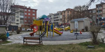 Elazığ’a bilek güreşinde 3 madalya