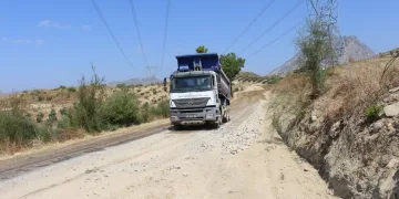 Elazığ’a bilek güreşinde 3 madalya
