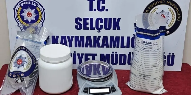Oktay Kaynarca ve Emel Müftüoğlu’nun da aralarında bulunduğu şüpheliler sağlık kontrolüne getirildi