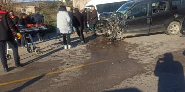 Antalya’da jandarmadan kaçak parfüm operasyonu