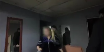Antalya’da jandarmadan kaçak parfüm operasyonu