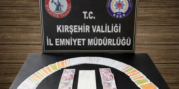 Antalya’da jandarmadan kaçak parfüm operasyonu