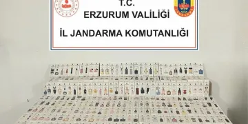 Antalya’da jandarmadan kaçak parfüm operasyonu