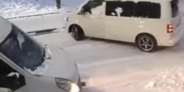 Serik’te devrilen kamyonetin sürücüsü ağır yaralandı