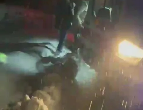 Serik’te devrilen kamyonetin sürücüsü ağır yaralandı
