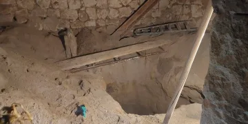 Harmankaya Tabiat Kanyonu’nun yolunu düşen kaya parçası jandarma tarafından kaldırıldı