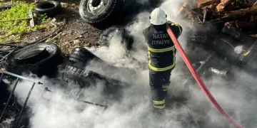 Harmankaya Tabiat Kanyonu’nun yolunu düşen kaya parçası jandarma tarafından kaldırıldı