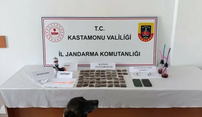 Zehirlenen 8 güvenlik görevlisi hastaneye kaldırıldı